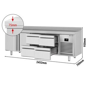 GGM Gastro - Table réfrigérée PREMIUM PLUS - 2452x700mm - avec 2 portes & 4 tiroirs & avec rebord Argent - Publicité