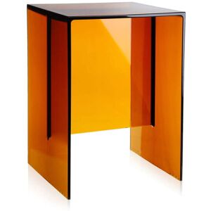 Kartell - Tabouret et table d'appoint Max-Beam, ambre jaune - Publicité