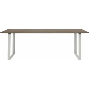 Table en chêne massif fumé et aluminium gris 225 x 90 cm 70/70 - Muuto - Publicité