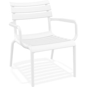 ALTEREGO Chaise de jardin avec accoudoirs 'AROMA' blanche en matiere plastique