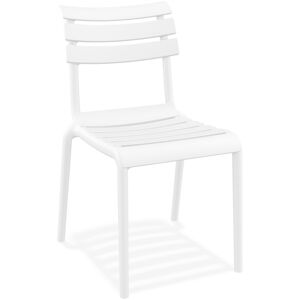 ALTEREGO Chaise de jardin 'CHALA' blanche en matiere plastique