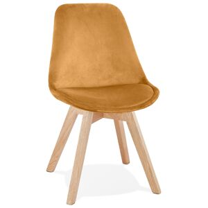 ALTEREGO Chaise en velours moutarde 'JOE' avec structure en bois naturel