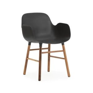 Normann Copenhagen Form karmstol black, valnøttben