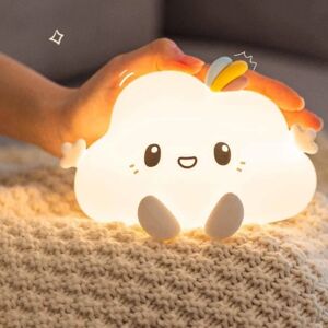 Sød Cloud Night Light, Baby Night Light Børnelampe til Fødselsdag i soveværelset Søde gaver, 7 farveskiftende LED bærbar skylampe, Natlys til børn