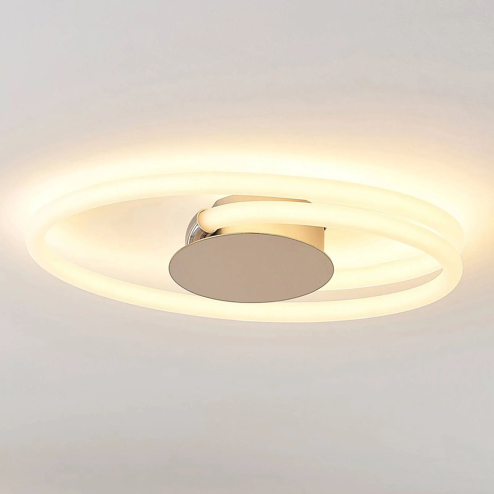 Lucande Ovala LED-taklampe, 53 cm