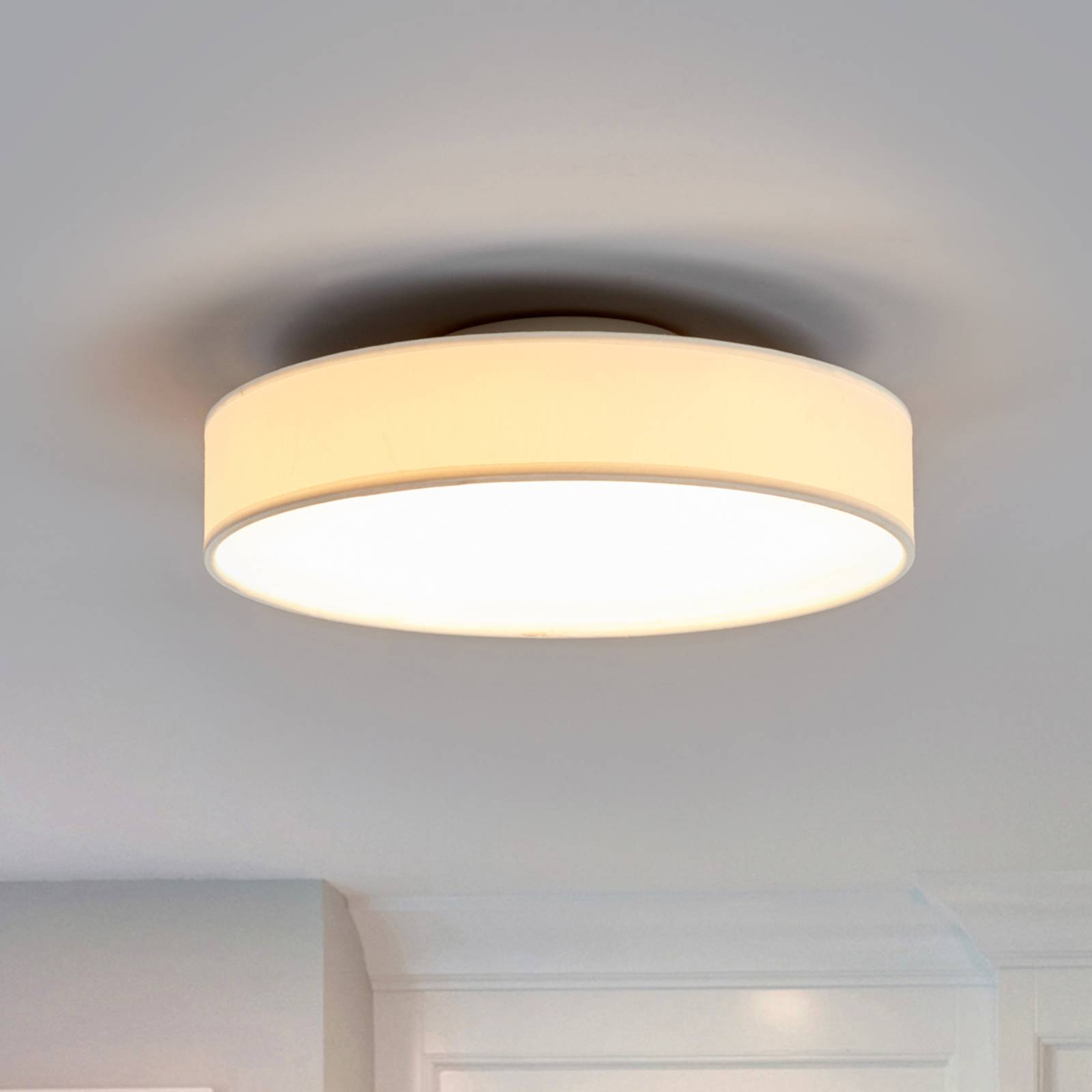 Lindby LED-stoff-taklampe Saira, 30 cm, hvit