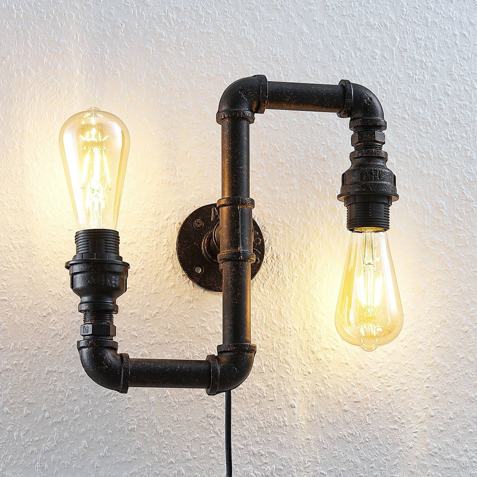 Lindby Vegglampe Josip i industridesign, up & down