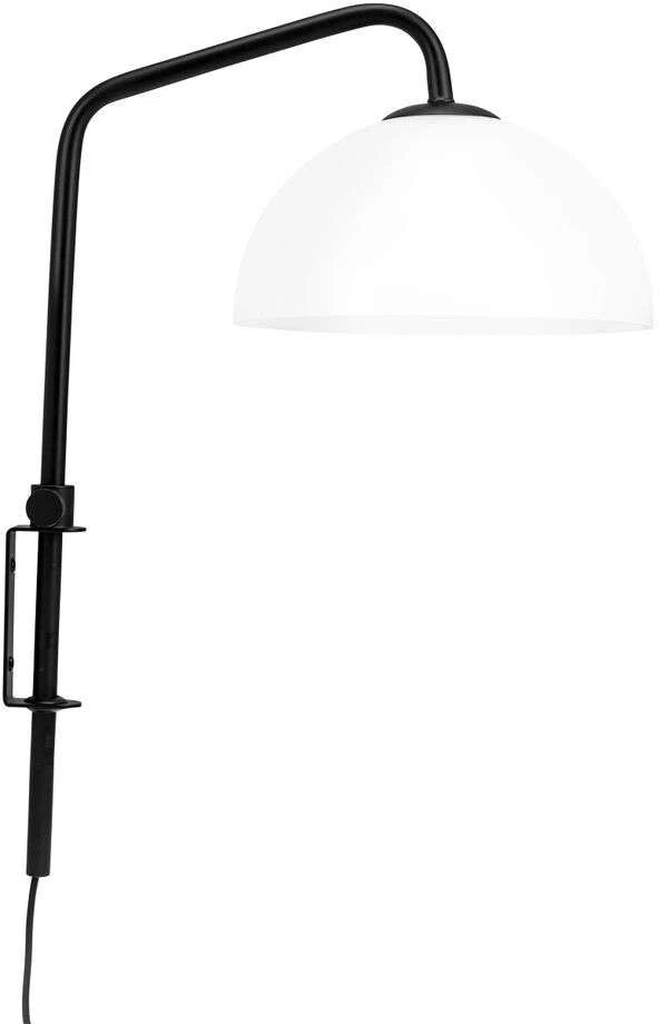 Dyberg Larsen Jazz Vegglampe Opal/Black - Dyberg Larsen  svart hvit  210 mm