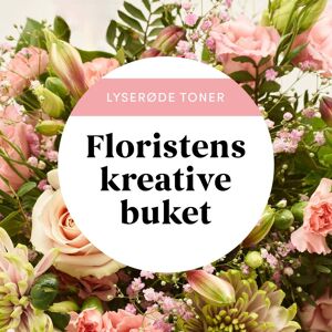 Interflora Floristens kreative buket i lyserøde nuancer