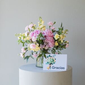 Flores a Domicilio - Pack Gracias: Ramo Cannes con Trajeta - COLVIN