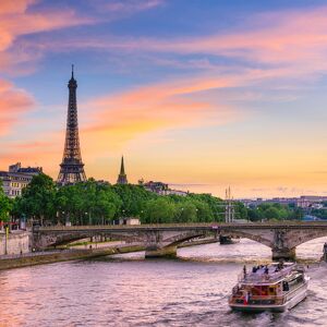 Geschenkidee Romantischer Ausflug nach Paris im Doppelzimmer Monument (für 2 Personen)
