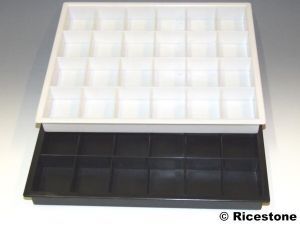 Ricestone 1c) Plateaux tout plastique avec 24 compartiments