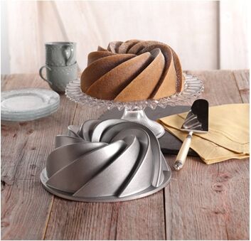 Nordic-Ware Forma Bundt Nordic Ware Heritage Prata