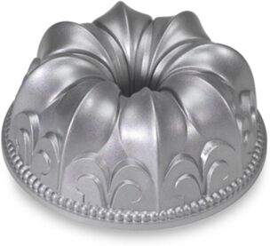 Nordic-Ware Forma Bundt Nordic Ware Fleur de Lis Prata