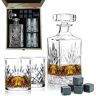 FLOW Barware Klassieke whiskykaraf en whiskyglazen cadeauset   Inclusief 750 ml whiskykaraf, whiskyglazen set van 2 met whiskystenen en houten displaybox   Whisky Gift Sets Voor Mannen