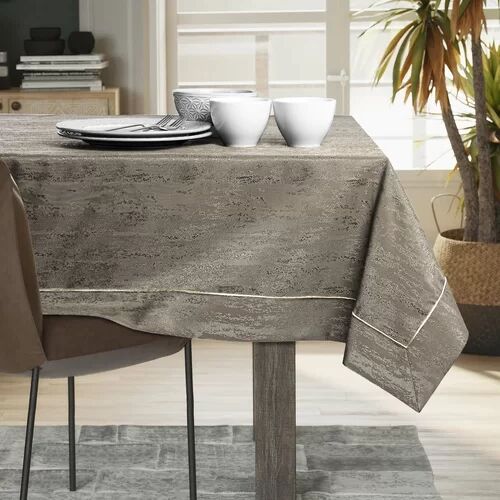 17 Stories Amelia-Brooke Tablecloth 17 Stories Colour: Cappuccino, Size: 110cm W x 140cm L  - Size: Large