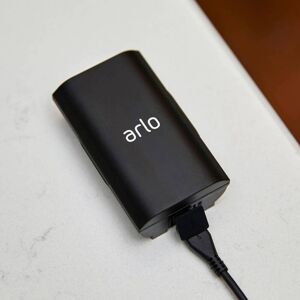 Batterie supplémentaire Arlo pour sonnette vidéo Essential - Publicité
