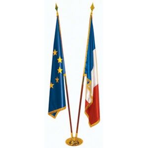 Axess Industries drapeau prestige en satin   type france   fixation cloue avec clous de...