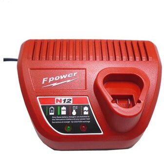 Milwaukee 2200 36W batterilader (10.8 - 12V, 3A)