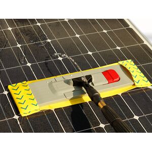 Axis24 GmbH Photovoltaik und Solaranlagen Reiniger 50cm breit wasserführend