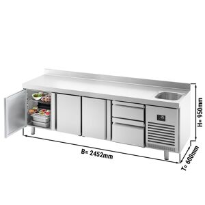 GGM Gastro - Table refrigeree PREMIUM PLUS - 2452x600mm - avec 1 bac, 3 portes & 2 tiroirs & rebord Argent