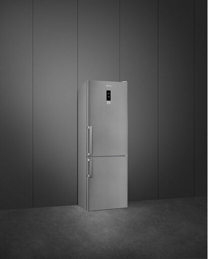 SMEG FC23MXNUE frigorifero con congelatore Libera installazione 360 L