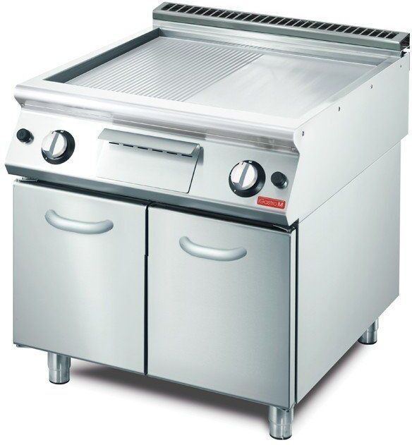 Gastro M Bakplaat Gastro M, gas, 1/2 glad, 1/2 geribbeld, PO, lekbak, 80(b)x85(h)x70(d), 400V/12kW