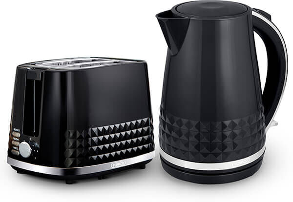 Tower Solitaire Kettle and 2 Slice Toaster Set Black