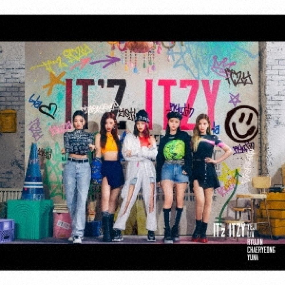 Tower Records JP IT z ITZY  Limited Edition A
