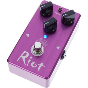 Riot Distortion Pedal