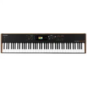 Studiologic Pianos numeriques de scene/ NUMA X PIANO GT