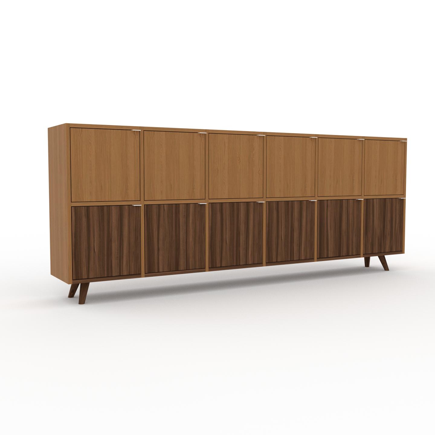 MYCS Sideboard Eiche - Designer-Sideboard: Türen in Nussbaum - Hochwertige Materialien - 233 x 91 x 35 cm, Individuell konfigurierbar