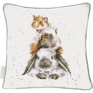 Wrendale Designs by Hannah Dale Cushion - Piggy In The Middle