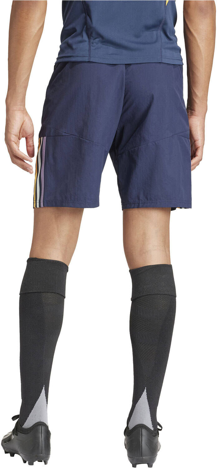 Adidas real madrid tiro 23 downtime pantalones cortos futbol Marino (L)