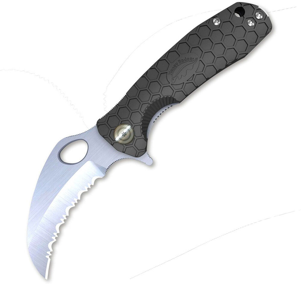 Honey Badger Claw Small Black Serrated