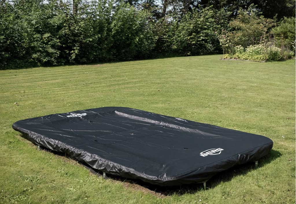 Bâche de protection pour trampoline sur pieds ou enterré Berg – 500 x 300 cm