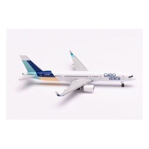 HERPA 534581 1:500 Cabo Verde Airlines Boeing 757-200 - Island of Sal colors – D4-CCF 