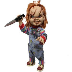 Mezco Toys Chucky Child's Play talking figure 38cm