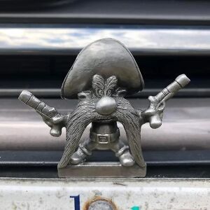 Coyote Hood Ornament, Cartoon Vintage Car Decoration, Metal Hood Decoration, Velegnet til alle typer biler B