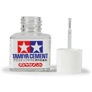 Tamiya: Extra-Thin Cement - Quick-Setting (40ml) - 6.90e