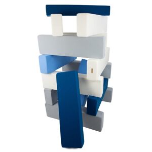 Set Jenga est compose de 15 grands blocs multicolor