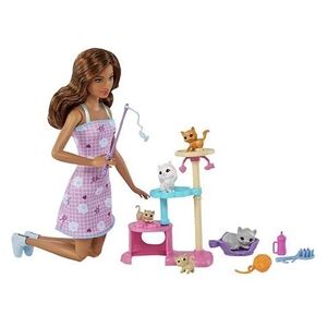 Mattel Barbie Kitty Condo arbre à chat avec poupée - Publicité