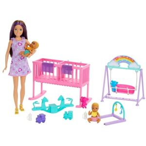 Barbie Skipper Baby-Sitter La Chambre des Jumeaux Coffret poupées et accessoires, avec Skipper et bébés jumeaux, 1 berceau, 1 balancelle, 1 balançoire à bascule et plus encore, HXM99 - Publicité