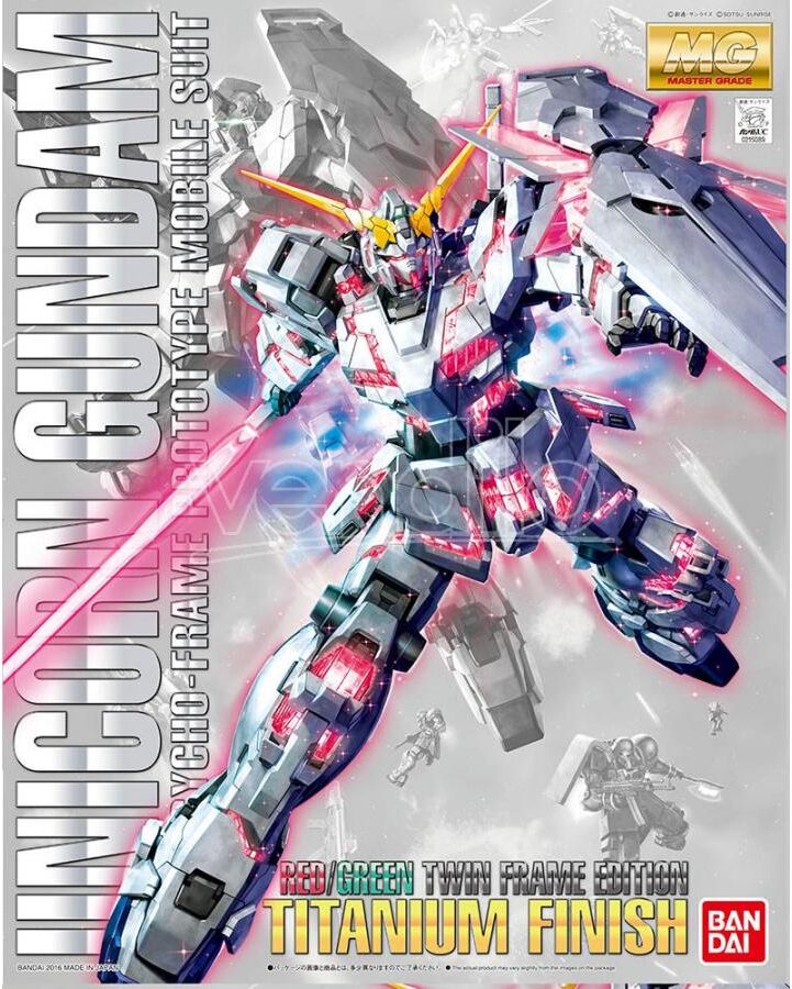 BANDAI Model Kit Mg Gundam Unicorn Red/grn F Titan 1/100 Model Kit