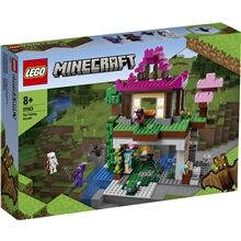 Lego 21183 LEGO Minecraft Treningsområdet