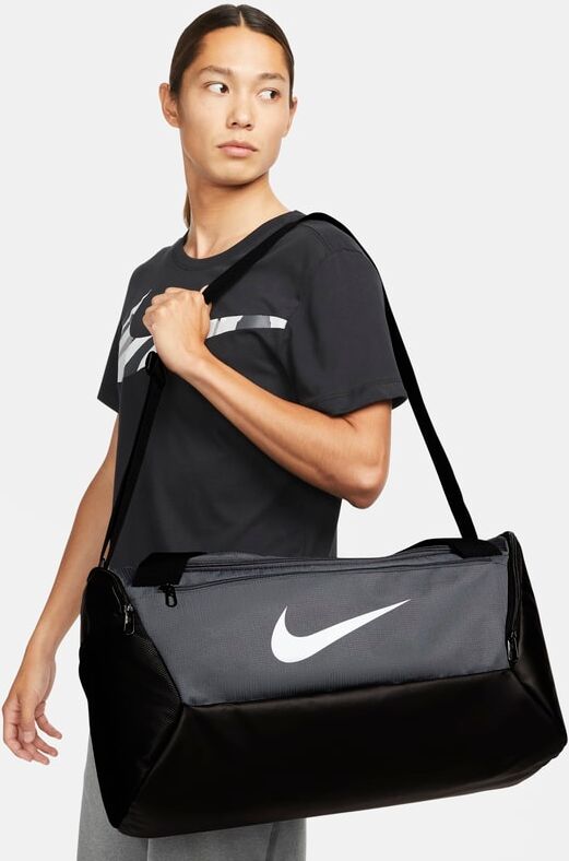 Nike Brasilia 9.5 Training Duffel Bag (Small, 41L) - Grey - size: ONE SIZE