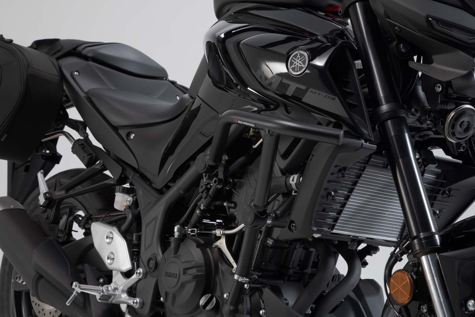 SW-Motech Sturzbügel - Schwarz. Yamaha MT-03 (16-).  schwarz