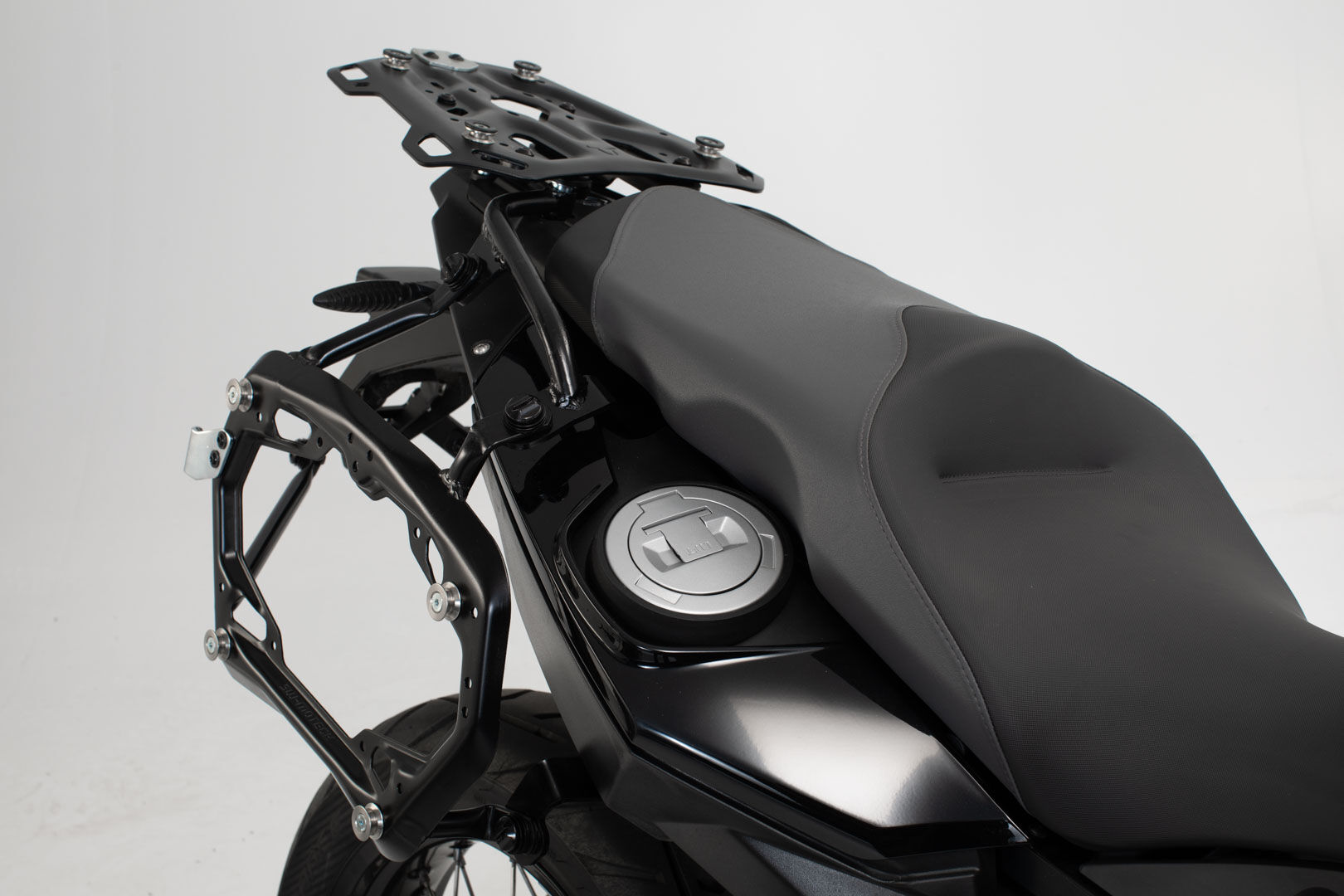 SW-Motech Negro. BMW F 800 / 700 / 650 GS (07-18). - Negro. BMW F 800 / 700 / 650 GS (07-18). -