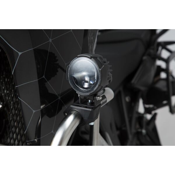 sw-motech evo kit abbaglianti universale - nero. con morsetti per crash bar per luci.