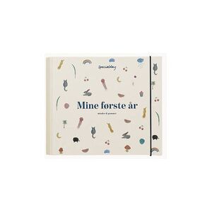 CSBOOKS Mine første år - album special edition creme/ unisex   Specialday